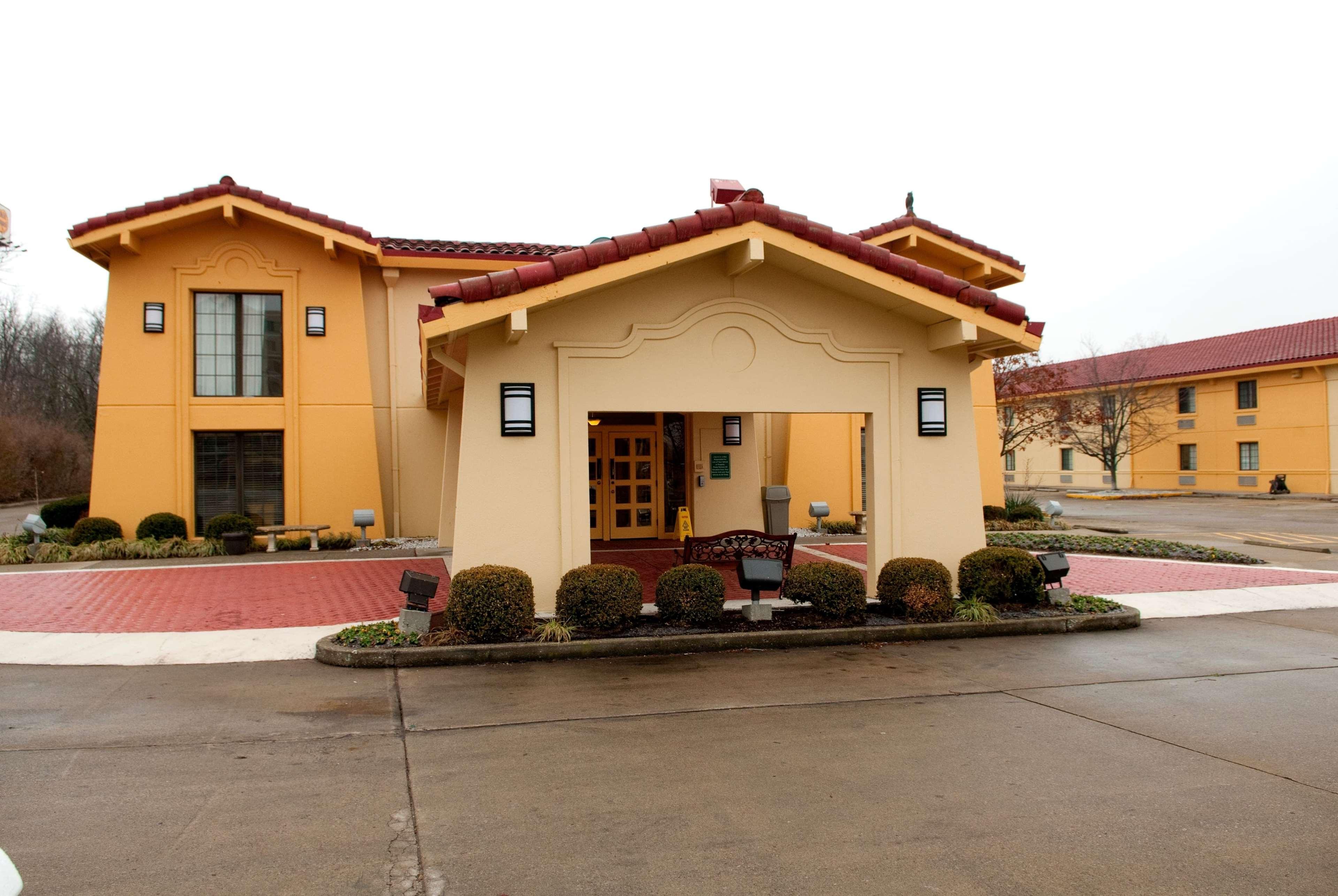 La Quinta Inn Lexington-Horse Park Exteriér fotografie